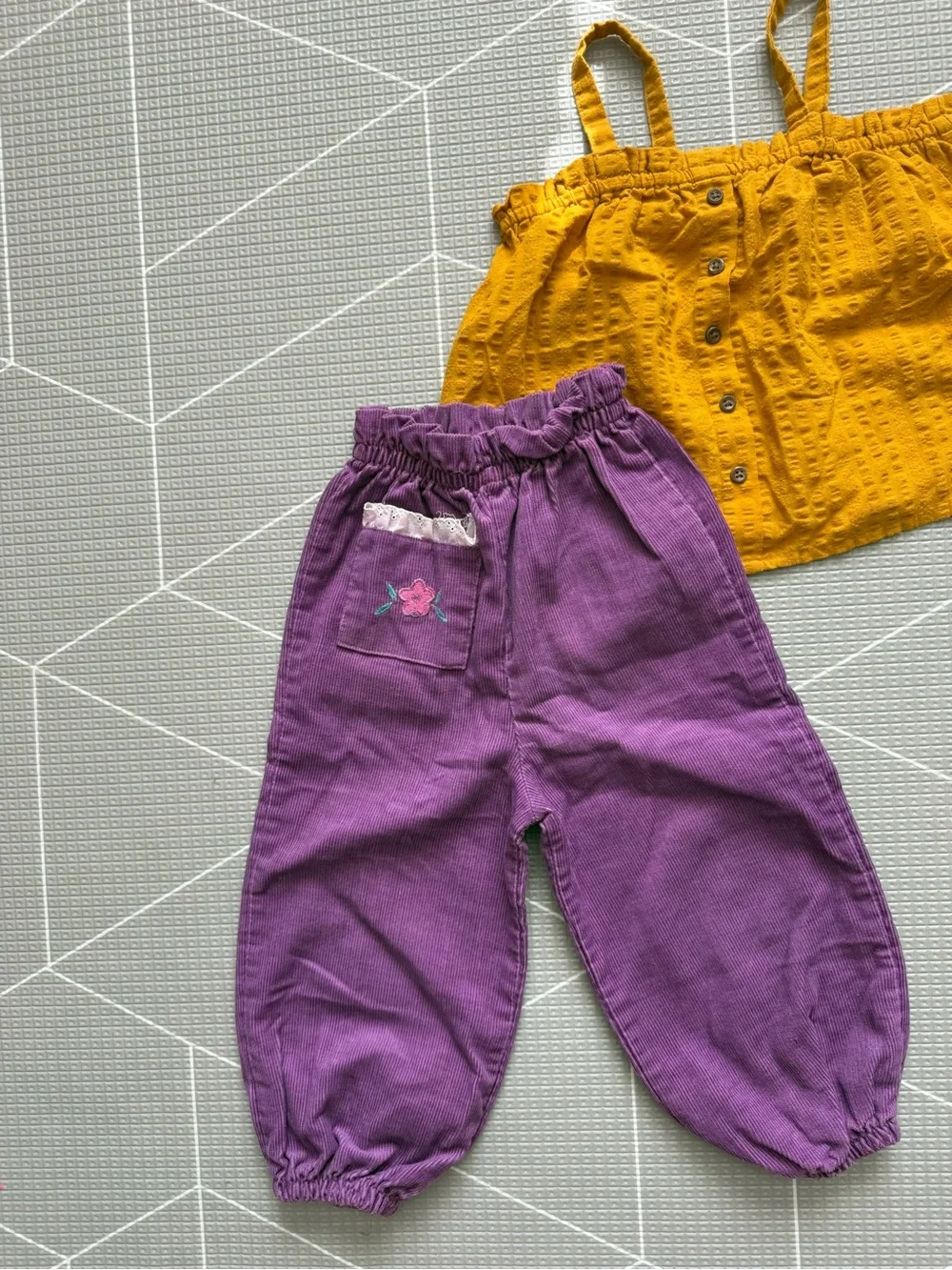 Vintage|Baby girl set,Mustard Yellow button Tank & corduroy pants-lace & floral•